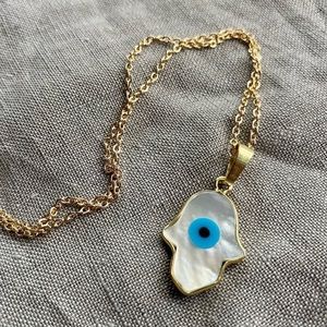 Hamsa Carved Shell Evil Eye Necklace